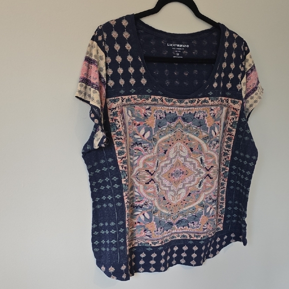 Women's Lucky Brand Short Sleeve Top – Size 2X - Picture 3 of 10